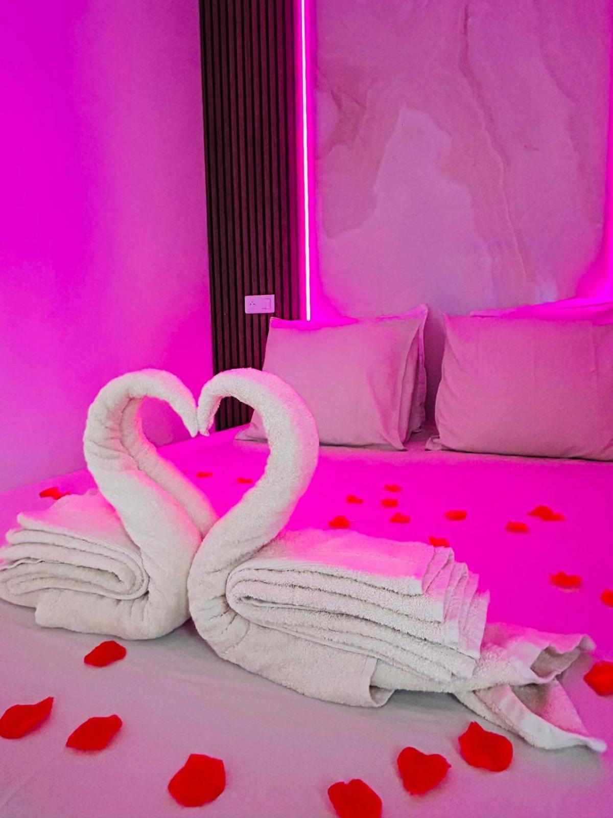Intimate Escape - Seaside - Spa Bath - Wifi - Ac ニース エクステリア 写真